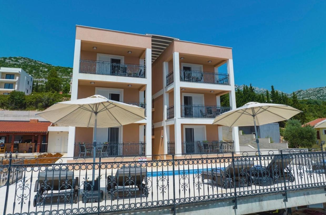 Villa Tin Apartments Tribanj-Kruscica Exterior photo